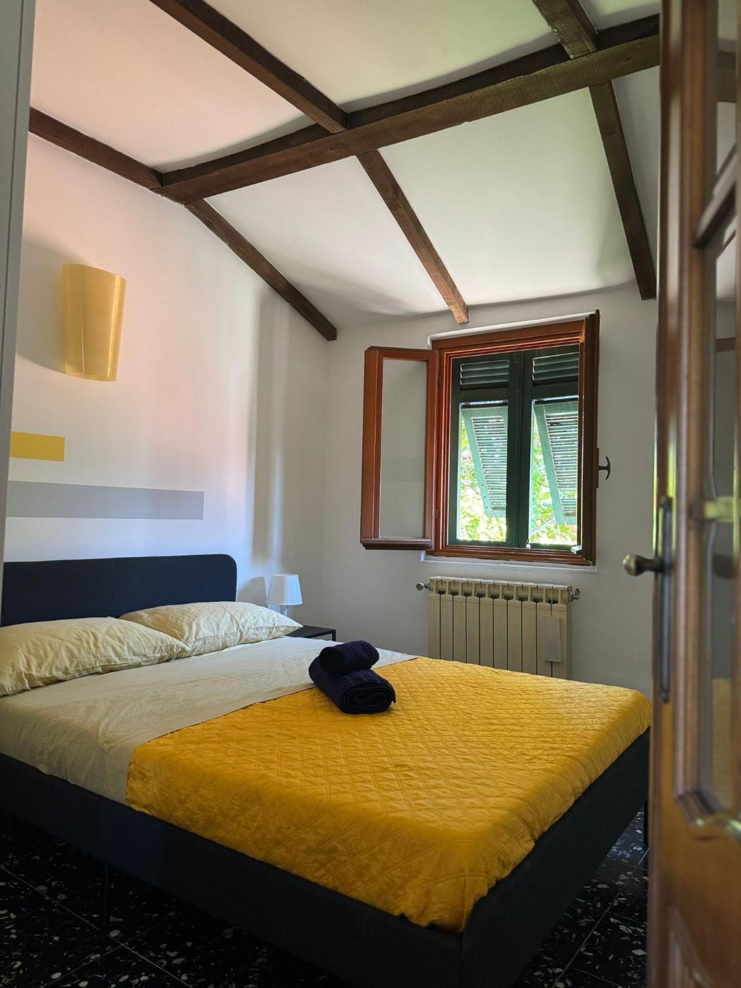 לינה וארוחת בוקר צ'לה ליגורה Casa Graziella מראה חיצוני תמונה